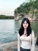 湖南妹子19岁，还没被调教好，不给拍照，可以看看你们的小骚母狗吗