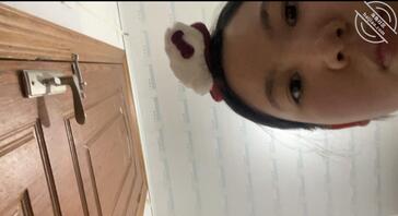 偷拍妹妹被发现了1