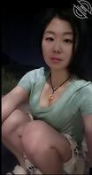 老婆饥渴难耐自慰，求意淫射屏0