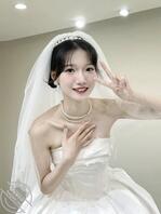 蔡榆露的婚纱可真好看，明天就结婚了感觉好遗憾1