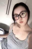 【刘心雨】97年性感宝妈孕妇婚纱写真 我脱光给你们操好不好？2