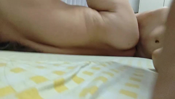 晨炮侧入肥臀坦克女友