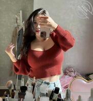 当伴娘被嫌大，照镜子一看，好几个人加一起都不如自己的