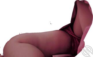 第一次真的摸到丈母娘大屁股，射了很多