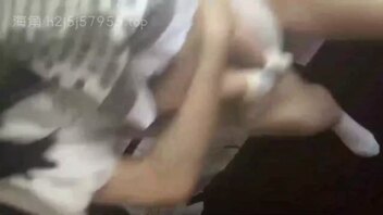 奶子一人一个