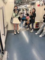 地铁随拍白袜