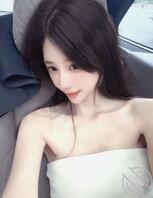【夏卫有奖问答】如果我跟闺蜜牟凡一起脱光 你会操我还是操牟凡？1