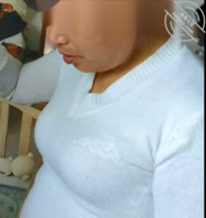 进一步试探老妈,一起逛超市帮老妈挑选卫生巾和丝袜老妈没说什么1