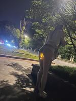 街边露出1