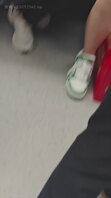 地铁上插着骚腿的东北女人