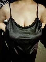 280、姐姐怀孕期间，和姐姐在地下车库的漏出，姐夫就在车外2