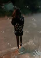 2.第一次看妹妹穿黑丝，更加迷上妹妹的腿，幻想妹妹给我的大鸡巴足交
