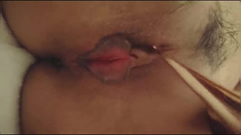 震动棒逗玩别人老婆的逼，喜欢各种玩人妻