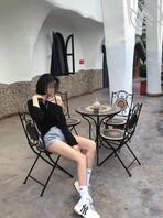 独家原创47，视频贴，撕烂姐姐的丝袜，猛吸她的嫩穴，把鸡扒强行塞入她的嘴1