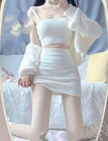 想睡堂妹，但不知道怎么下手我有一个小我三岁的堂妹，1