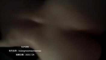 健身房认识的肉臀少妇，新人申请91porn论坛邀请码