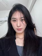 最喜欢的事当然是被颜射，用哥哥们的精液来做面膜了。0