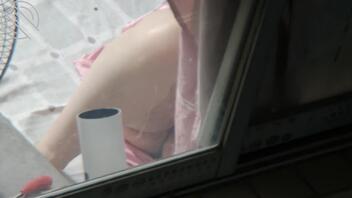 偷拍骚货0