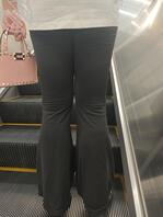 小姐姐紧身瑜伽裤