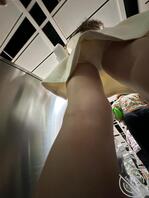 地铁抄底烧比少妇2