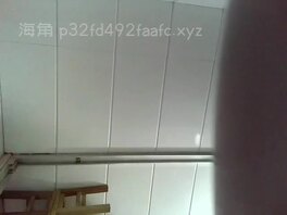 偷拍骚妈洗澡