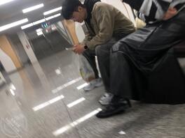 周五火车站人流最多的一天，被抓住了，幸好跑掉了，坏我好事2