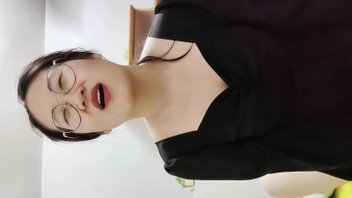 “我想要精子，老公射给我”语文老师私底下竟然如此反差全程骚话不断