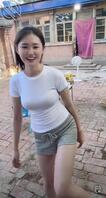 骚笔母狗少妇离婚的张静婉，身材很好送你们一夜怎么玩她1