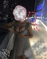 骚妻简直是骚到家了。2