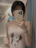 女儿回来当然带去宾馆了。1