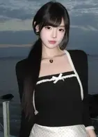 【原创专区 野猫小怪兽 化身母狗跪地哀求服从调教 娇艳老婆在地上被狠狠蹂躏】 让我的老婆当狗在地上被我狠狠调教野猫小怪兽本想离婚,因老婆整天在外发烧勾引人而极度反感,要求她只能忠于自己。老婆跪在面前苦苦哀求不要离婚,并主动提出“今天调教一下,看看我的表现”。1