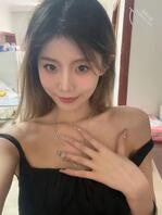 弟弟曝光姐姐投稿