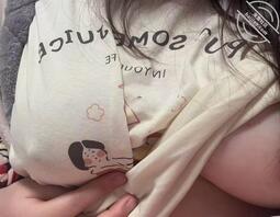 绿帽奴分享木瓜大奶女友及自慰视频2