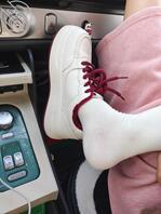 老婆的小白鞋小白袜