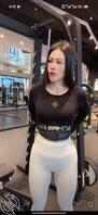 有看过这个骚女人的直播的吗，让你们看看她不一样的一面1