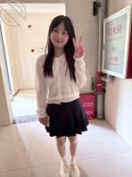 本人绿帽，分享露脸清纯女友，女友喜欢看评论羞辱
