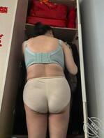 阳痿小几把废物又来贡献母猪老婆了，求大家无底线粗口痛骂我俩1