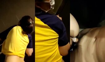 在卫生间偷吃差点儿被抓包