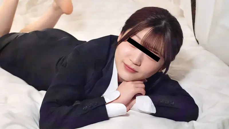 可爱的女大学生在求职面试现场被内射