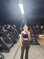 <唐果原创>2.嫂子高潮后，躺在我的怀里，我给她讲了我的故事