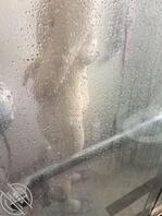 偷拍分享性冷淡老婆2