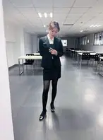 奔驰女销售的业绩都是这么完成的吗？ 2