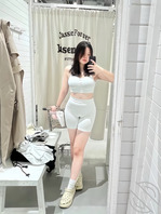 闺蜜最近朋友圈相比以前更开放了。是被别人调教了吗
