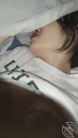侄女借宿叔叔家，半夜叔叔跑进去偷插内射侄女1