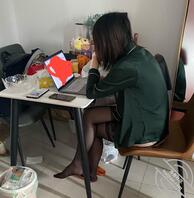 97年的我上了90年的高学历表姐