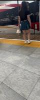 红色蕾丝吊带裙。 看着就很想要了2