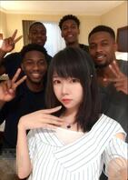 福利姬女友给黑人发福利