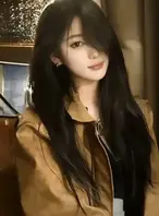 新乡抖音网红外表清纯，背着男友偷偷和出轨榜头号大哥勾搭，被前任发现后直接曝光两人性爱视频，里面她扭腰榨精的模样像发情母狗，被玩到满脸潮红0