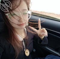 反差眼镜婊 请各位主人给我的骚穴 狗脸 奶子 评分和辱骂谢谢各位野爹了