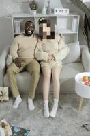 发现一个媚黑婊，谁有她的无码照。！！1